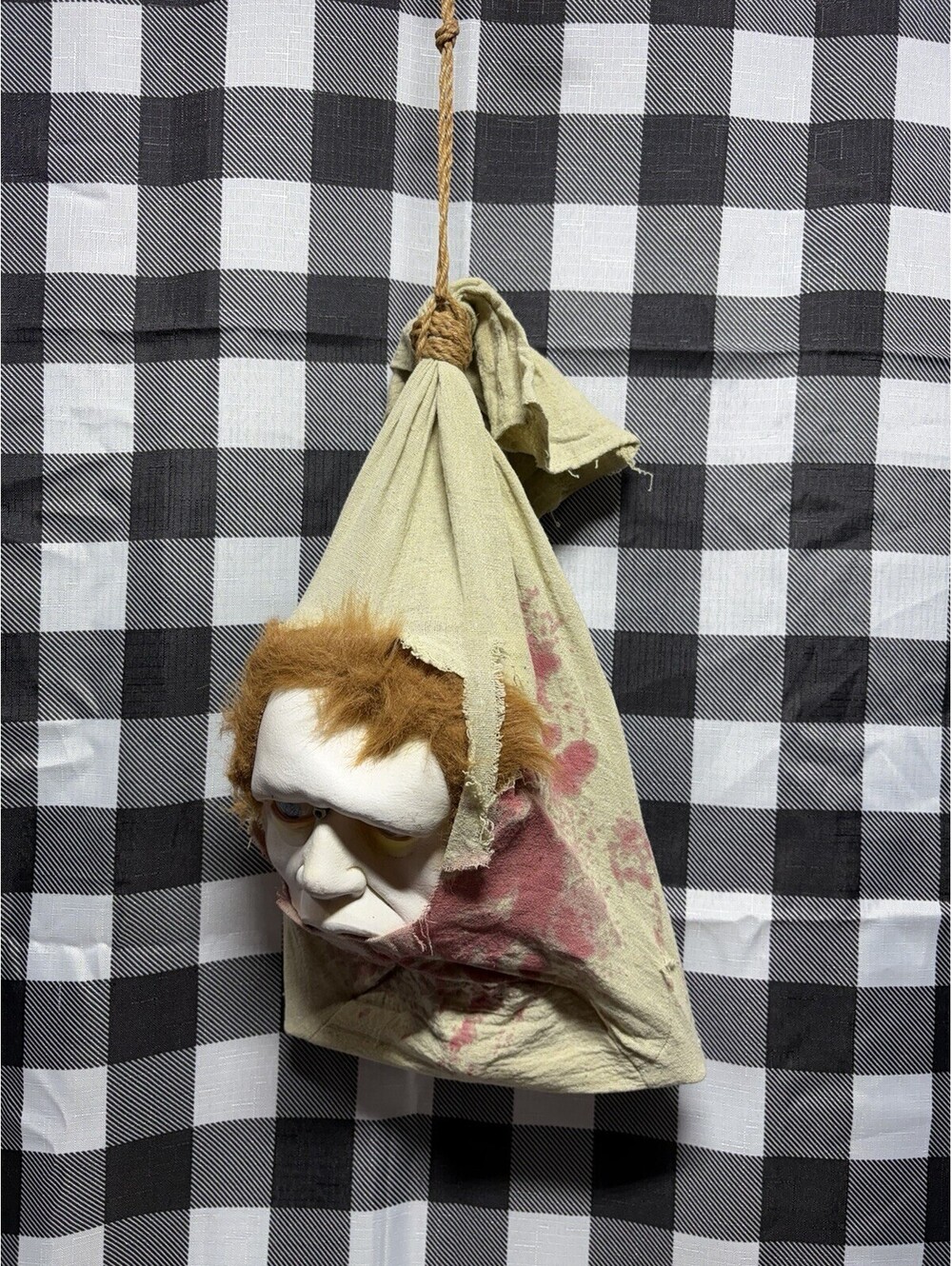 Gemmy Hanging Bag with Head animated Halloween prop decor